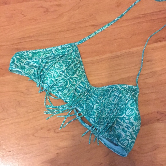 High Rise Fringe Bikini - Picture 3 of 4